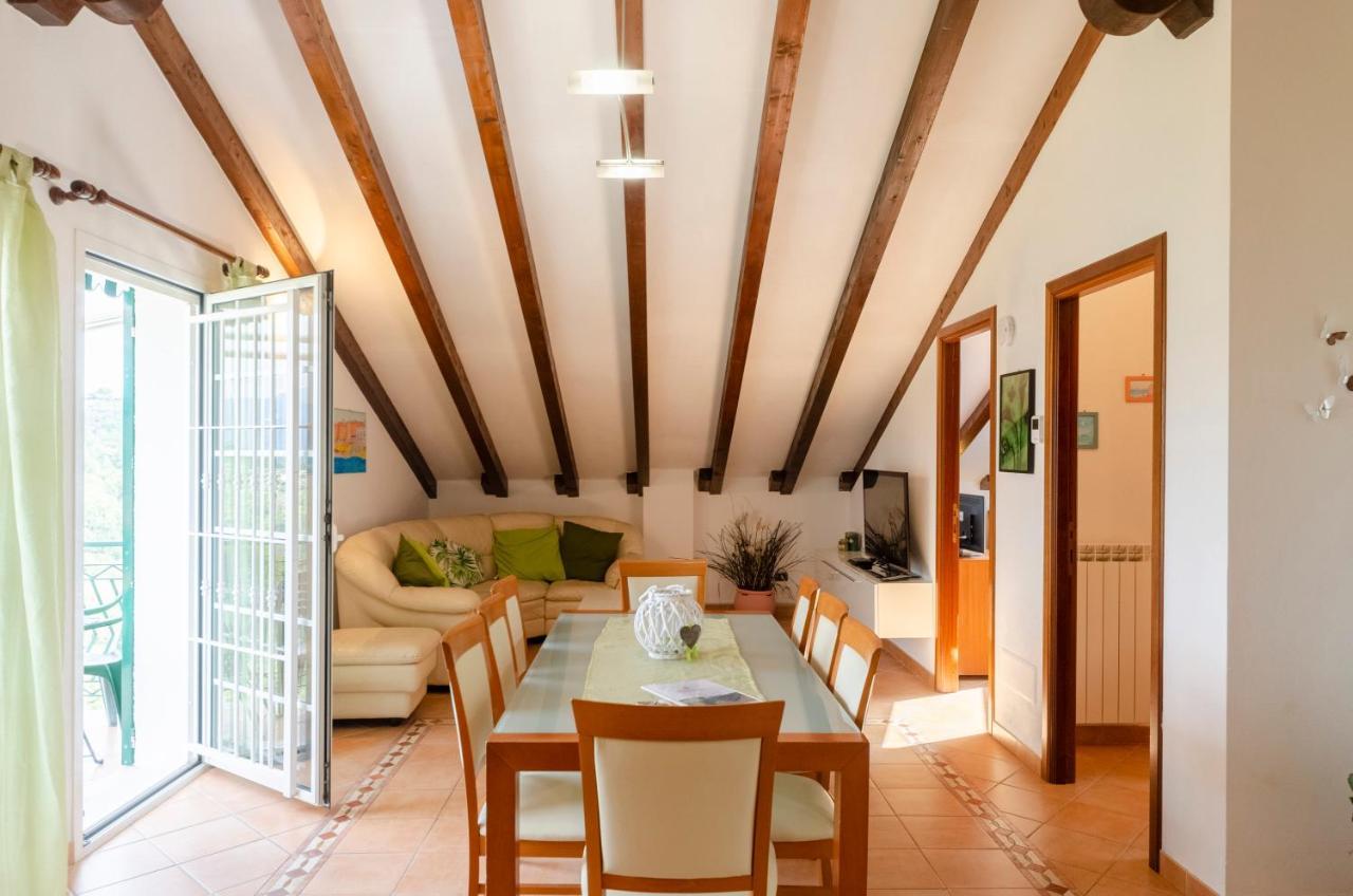 Ca' Do Pescou, Charming 2,Bedroom Apartment With Stunning Hill Views Overlooking The Greenery راباللو المظهر الخارجي الصورة